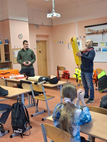 WhatsApp Image 2025-11-27 at 09.36.18