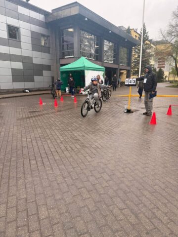 700305933_1494998352421036_7833240576346801029_n